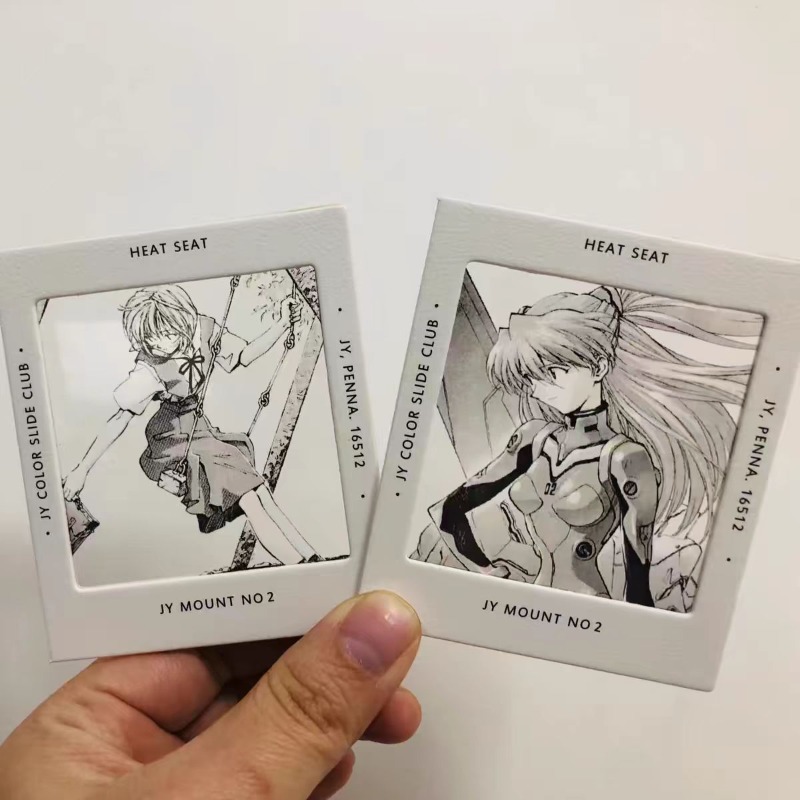 Neonowy, uroczy, klasyczny fil – Evangelion Anime Merchandise recenzja i cena